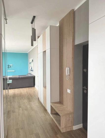 Apartament cu 2 camere semidecomandat în Lipovei