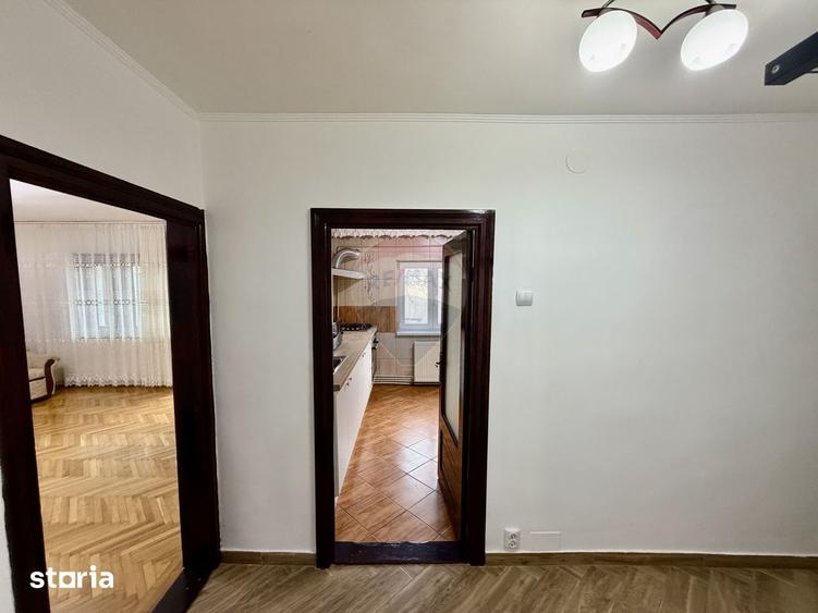 Apartament 3 camere etaj 1 - 12