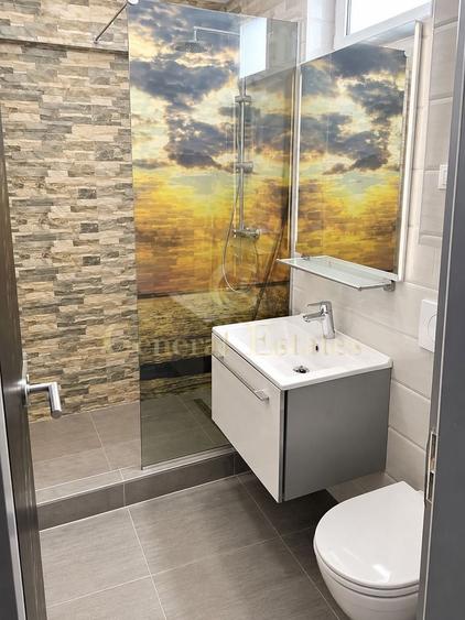 Apartament cu 4 camere în Răcădău