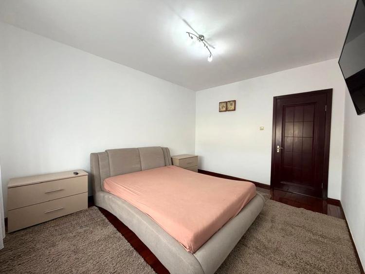 Apartament cu 2 camere decomandat, mobilat în Cetate