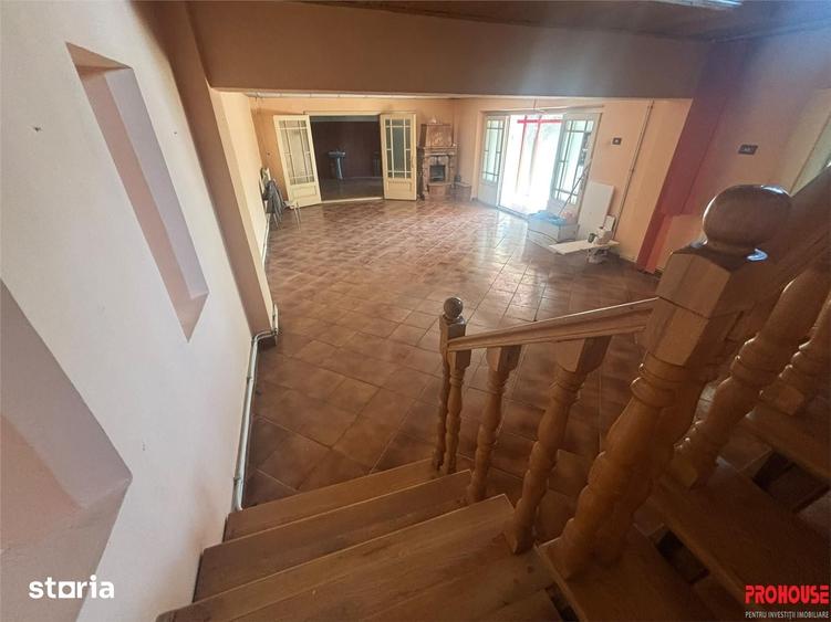 Casă cu 3 camere cu Teren 308 Mp în Central