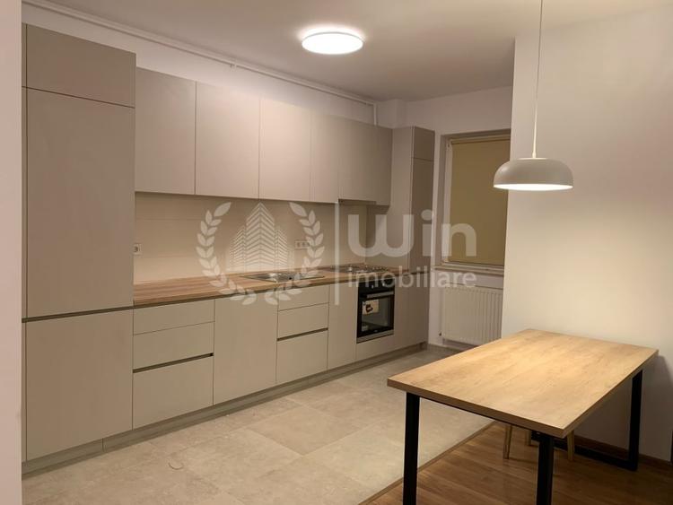 Apartament cu 2 camere semidecomandat, mobilat în Bună Ziua