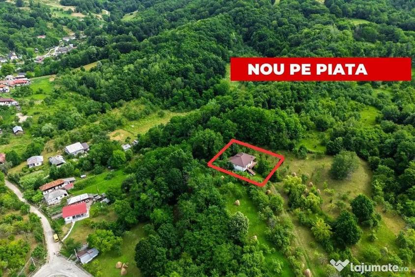 Casă cu 3 camere cu Teren 6290 Mp în Corbi