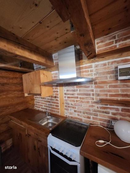 Casă cu 3 camere în Sărărie