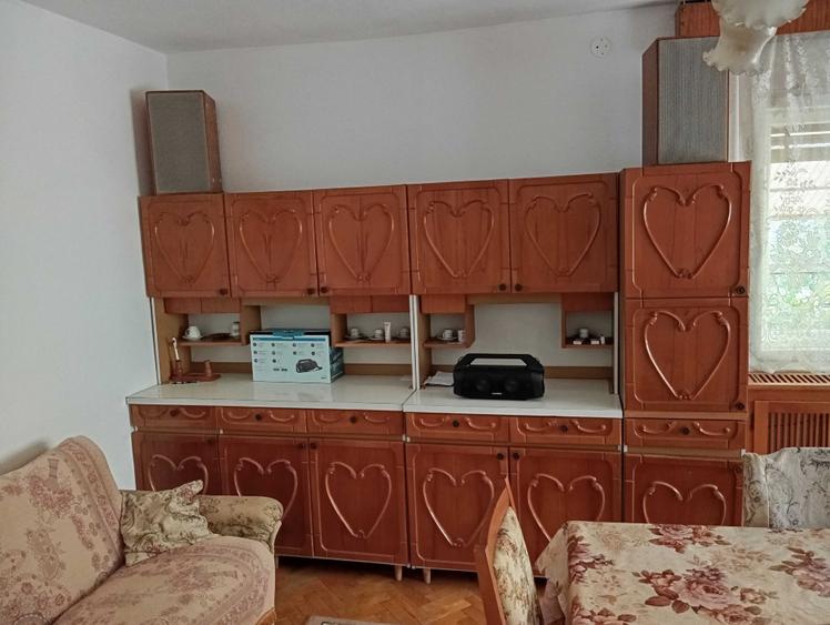 Casă cu 4 camere cu Teren 390 Mp în Central