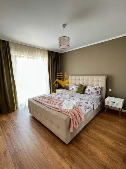 Apartament cu 2 camere semidecomandat, mobilat în Borhanci