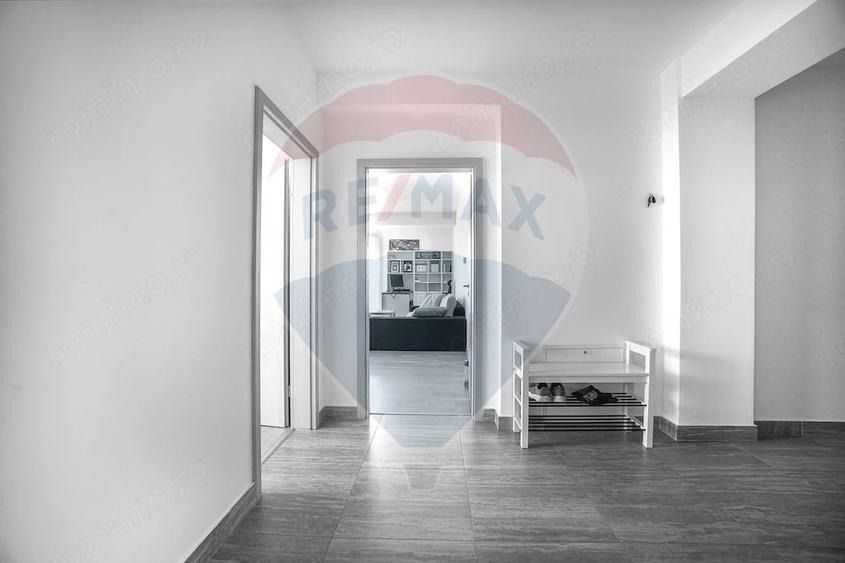 Apartament cu 3 camere decomandat în Blumăna