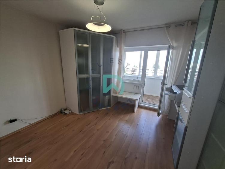 Apartament cu 3 camere în Astra