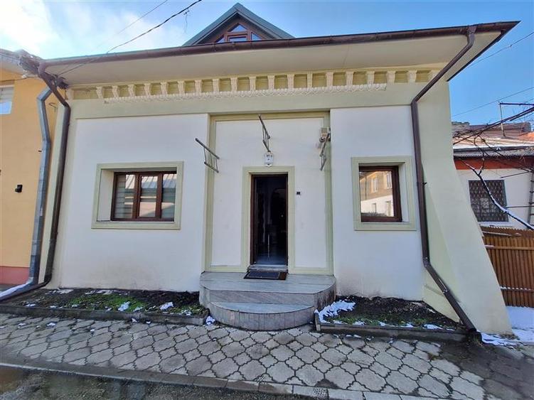 Duplex cu 3 camere cu Teren 10 Mp în Central