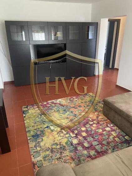 Apartament cu 3 camere semidecomandat, mobilat în Titulescu