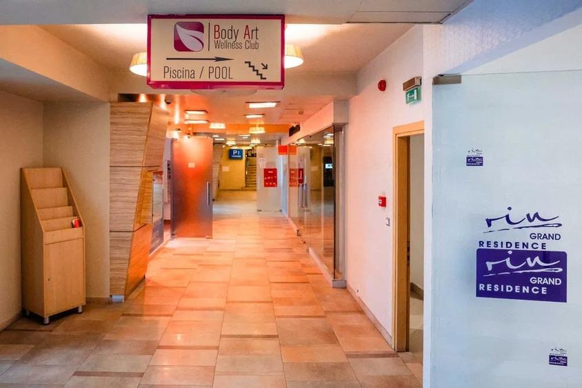 Apartament cu 3 camere decomandat, mobilat în Vitan-Bârzești