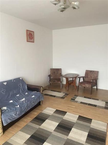 Garsonieră decomandată în Gării