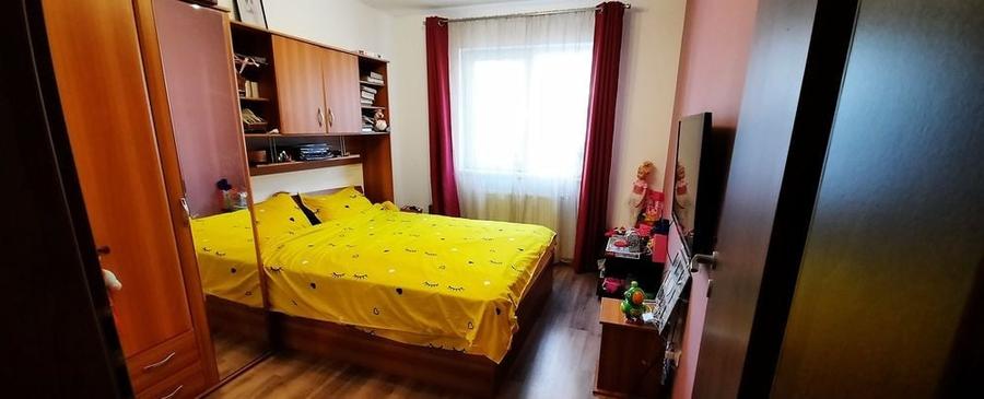 Apartament cu 2 camere decomandat, mobilat în Metalurgiei