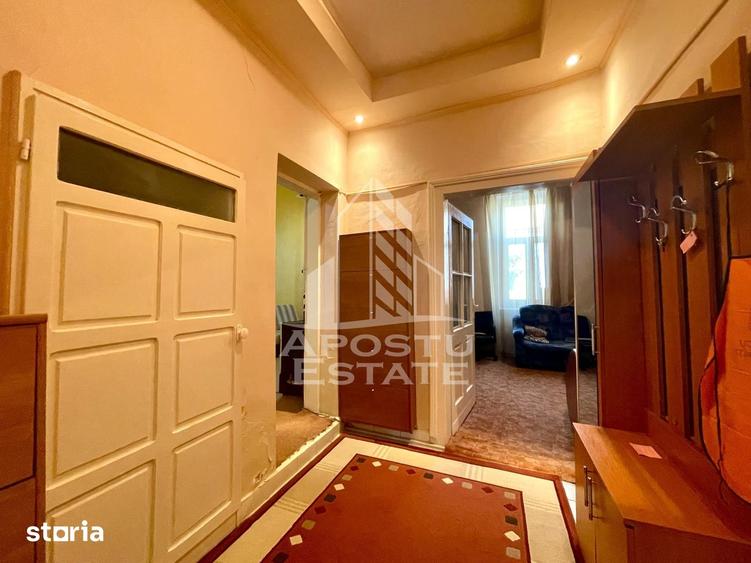 Apartament cu 2 camere decomandat în Drăgășani