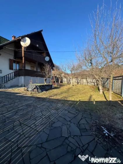Casă cu 4 camere cu Teren 1000 Mp în Firiza