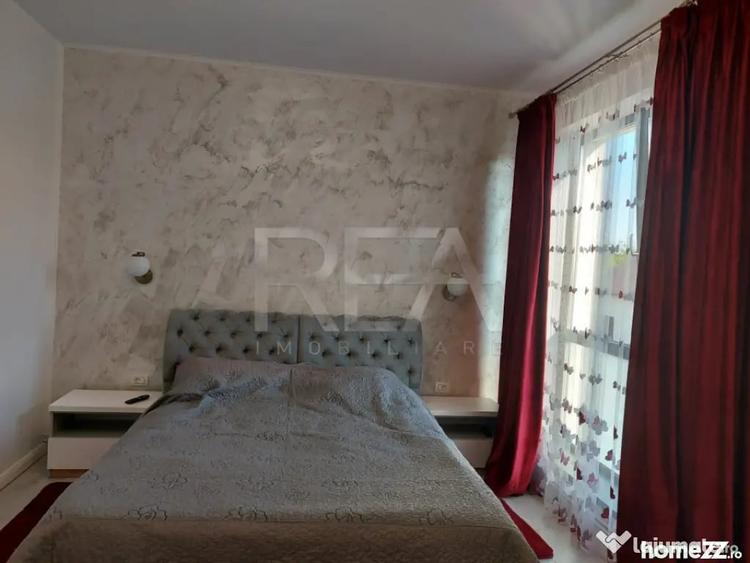 Casă cu 7 camere cu Teren 255 Mp în Titan