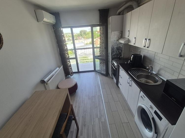 Apartament cu 2 camere semidecomandat în Semicentral