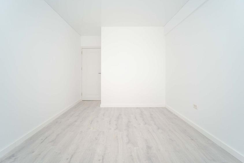 Apartament cu 2 camere decomandat în Nicolina