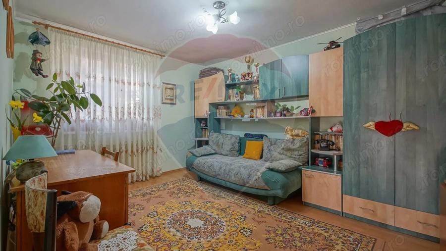 Casă cu Teren 145 Mp în Dârste