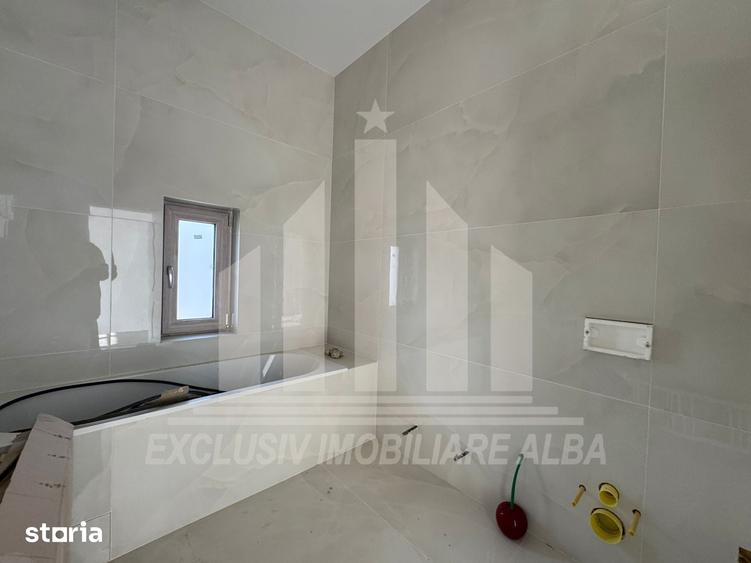 Casă cu 6 camere cu Teren 995 Mp în Central