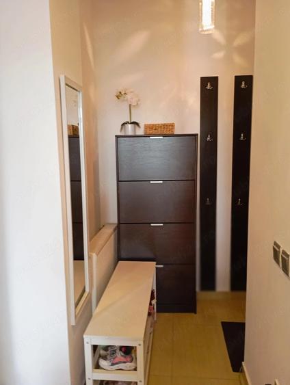 Apartament cu 2 camere decomandat în Fratelia