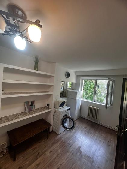 Apartament cu 2 camere, etaj 1/4, zona Tatarasi - 3
