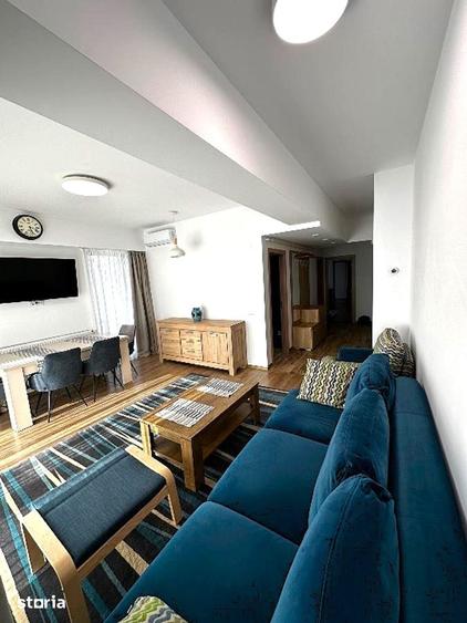 Apartament cu 4 camere în Centrul Civic