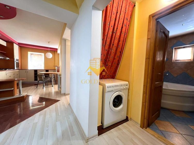 Apartament cu 3 camere semidecomandat, mobilat în Plopilor