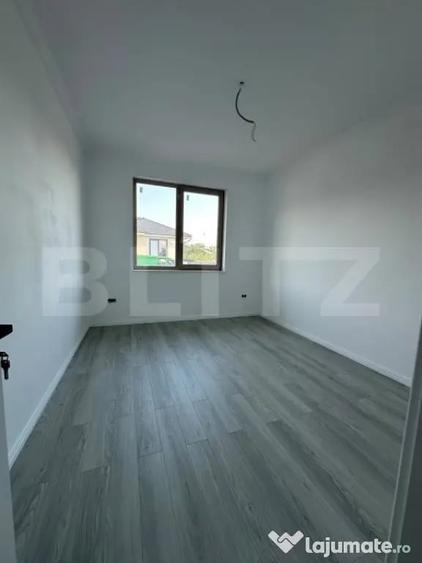 Casă cu 4 camere cu Teren 500 Mp în Central