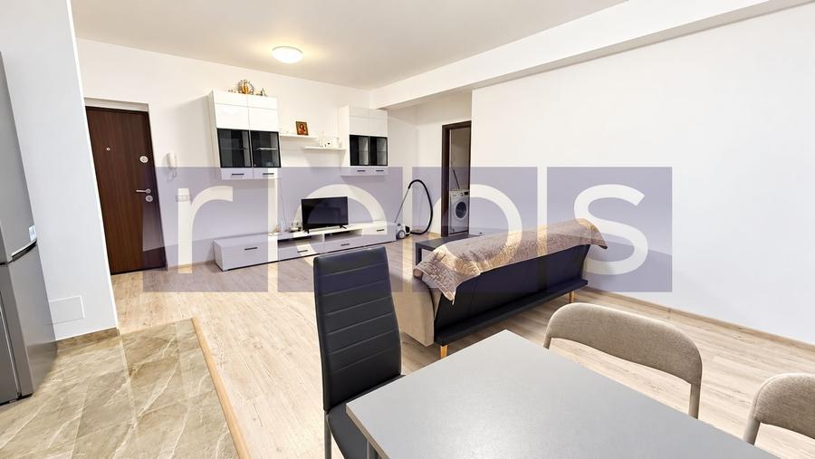 Apartament cu 2 camere decomandat, mobilat în Central