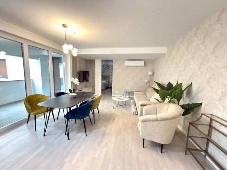 Apartament cu 3 camere, mobilat în Ultracentral