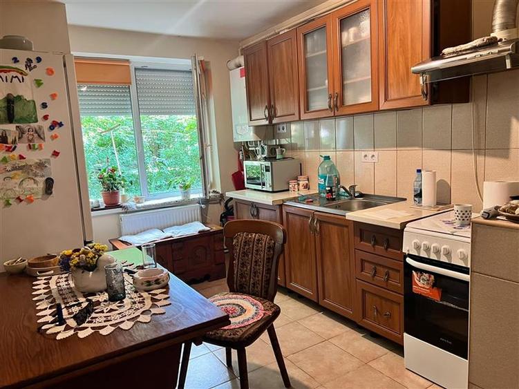 De vanzare apartament 2 camere in 7 Noiembrie Targu Mures - 1