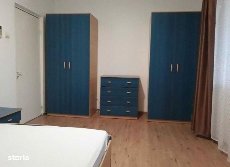 Apartament cu 2 camere decomandat în Nicolina