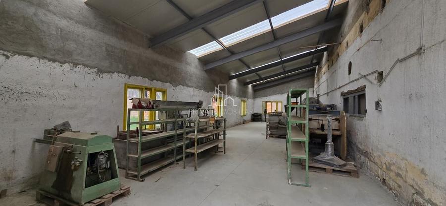 Spațiu industrial, de 3,000 mp, în Est