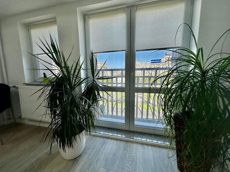 Apartament cu 3 camere decomandat, mobilat în P-ța Alba Iulia