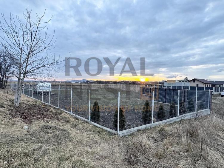 Teren agricol intravilan de 839 mp, în Stupini