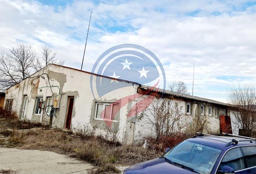 Spațiu comercial, de 624 mp, în Brădești