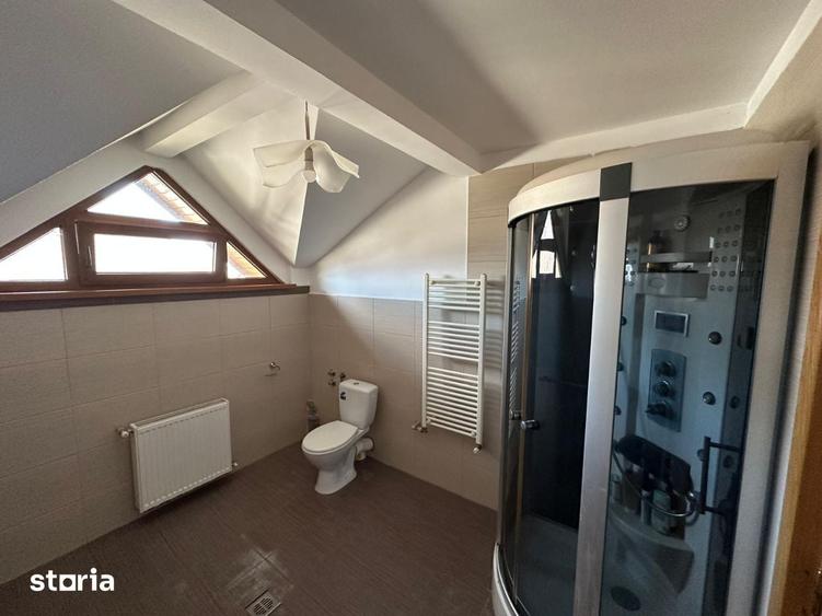 Casă cu 4 camere cu Teren 1400 Mp în Snagov