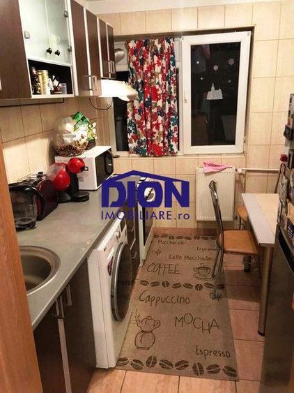 Apartament cu 2 camere semidecomandat, mobilat în Timișoara