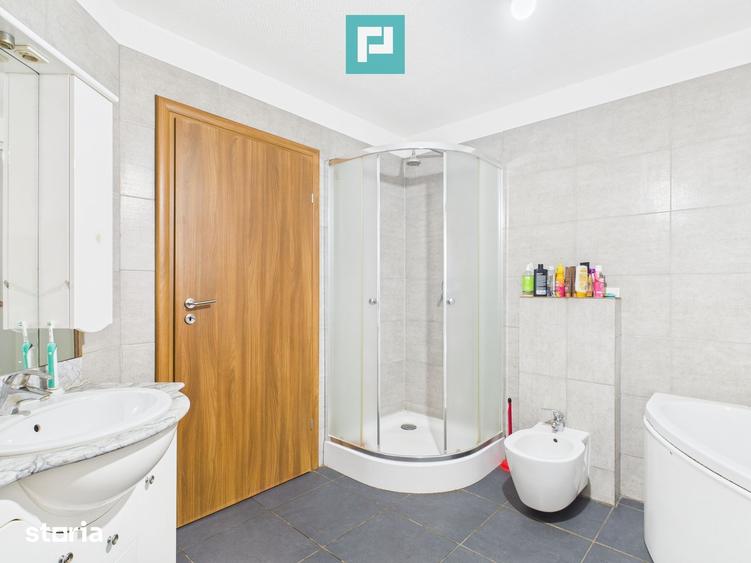 Casă cu 6 camere cu Teren 1376 Mp în Iosefin