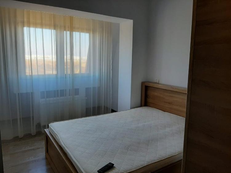 Apartament cu 2 camere decomandat, mobilat în Berceni