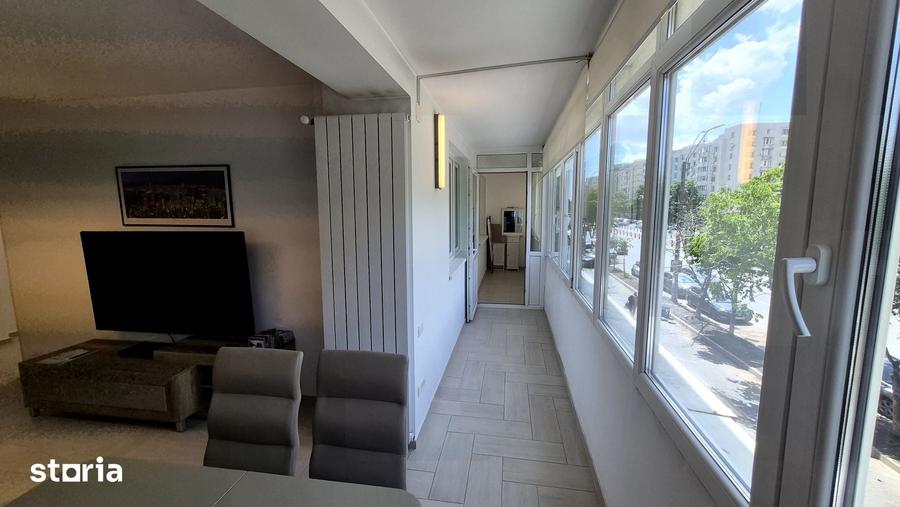 Apartament cu 3 camere decomandat în Vatra Luminoasă