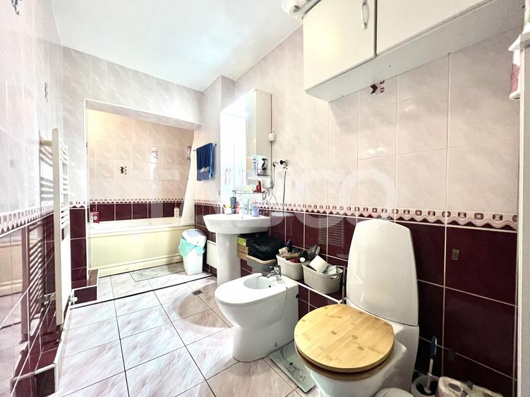 Apartament cu 3 camere decomandat, mobilat în Mărăști