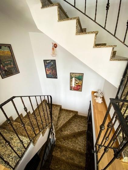 Casă individuală cu 7 camere cu Teren 1500 Mp în Buftea