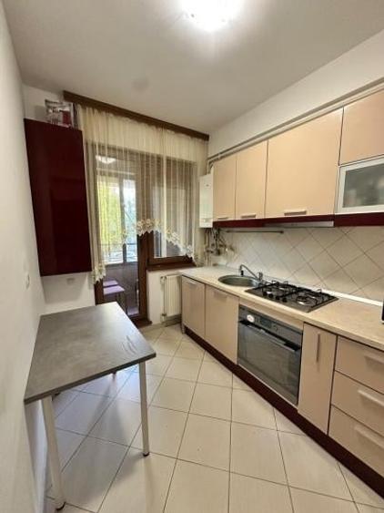Apartament cu 2 camere semidecomandat, mobilat în Bucureștii Noi