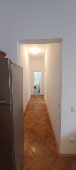 Apartament cu 4 camere decomandat în Rosetti