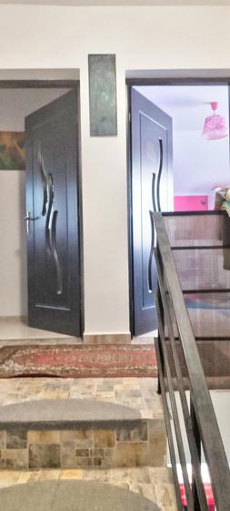 Casă cu 3 camere cu Teren 500 Mp în Central