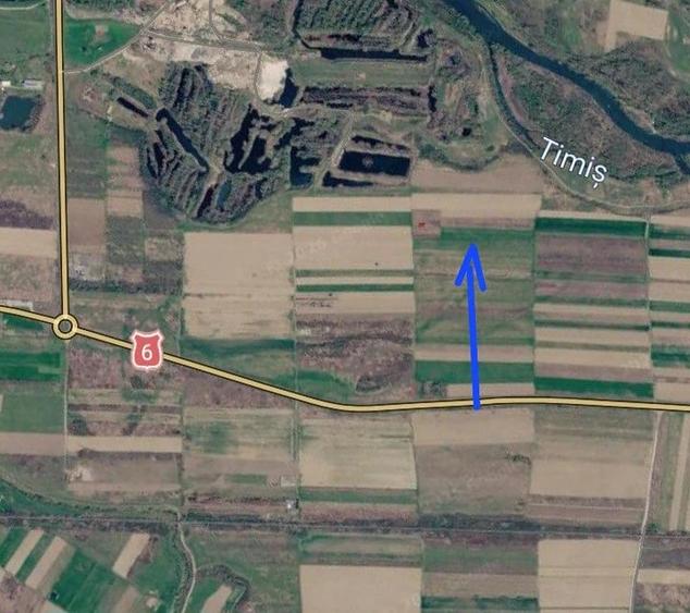 Teren de 5400 mp, în Central