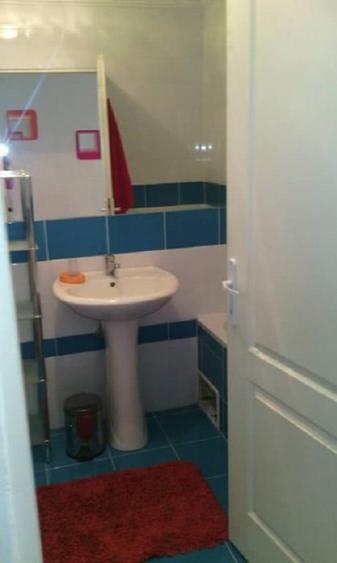 Apartament o camera zona Gheorghe Lazar - 1