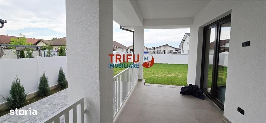 Casă cu 4 camere decomandat cu Teren 500 Mp în Central